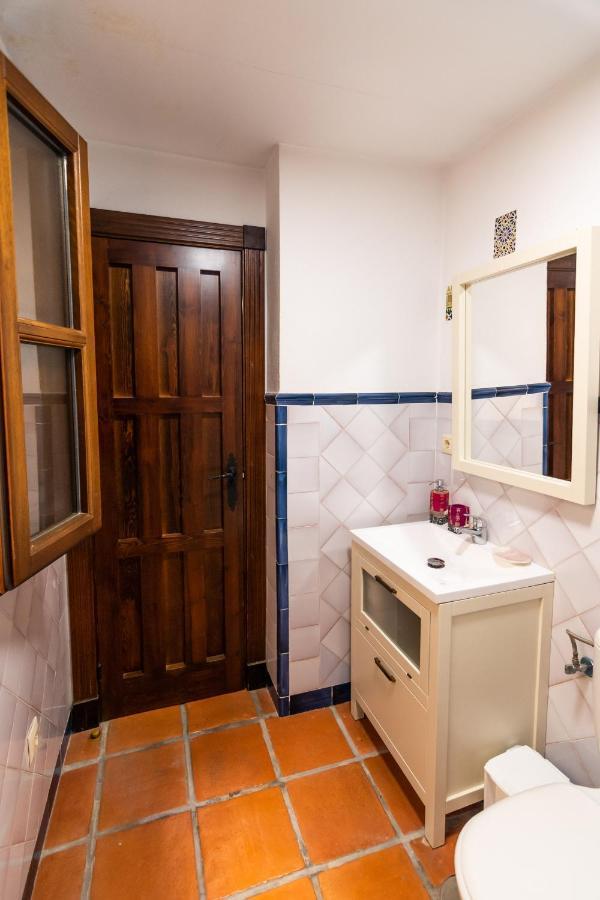 גרנדה Tuguest Aljibe Del Rey Apartment - Free Parking מראה חיצוני תמונה